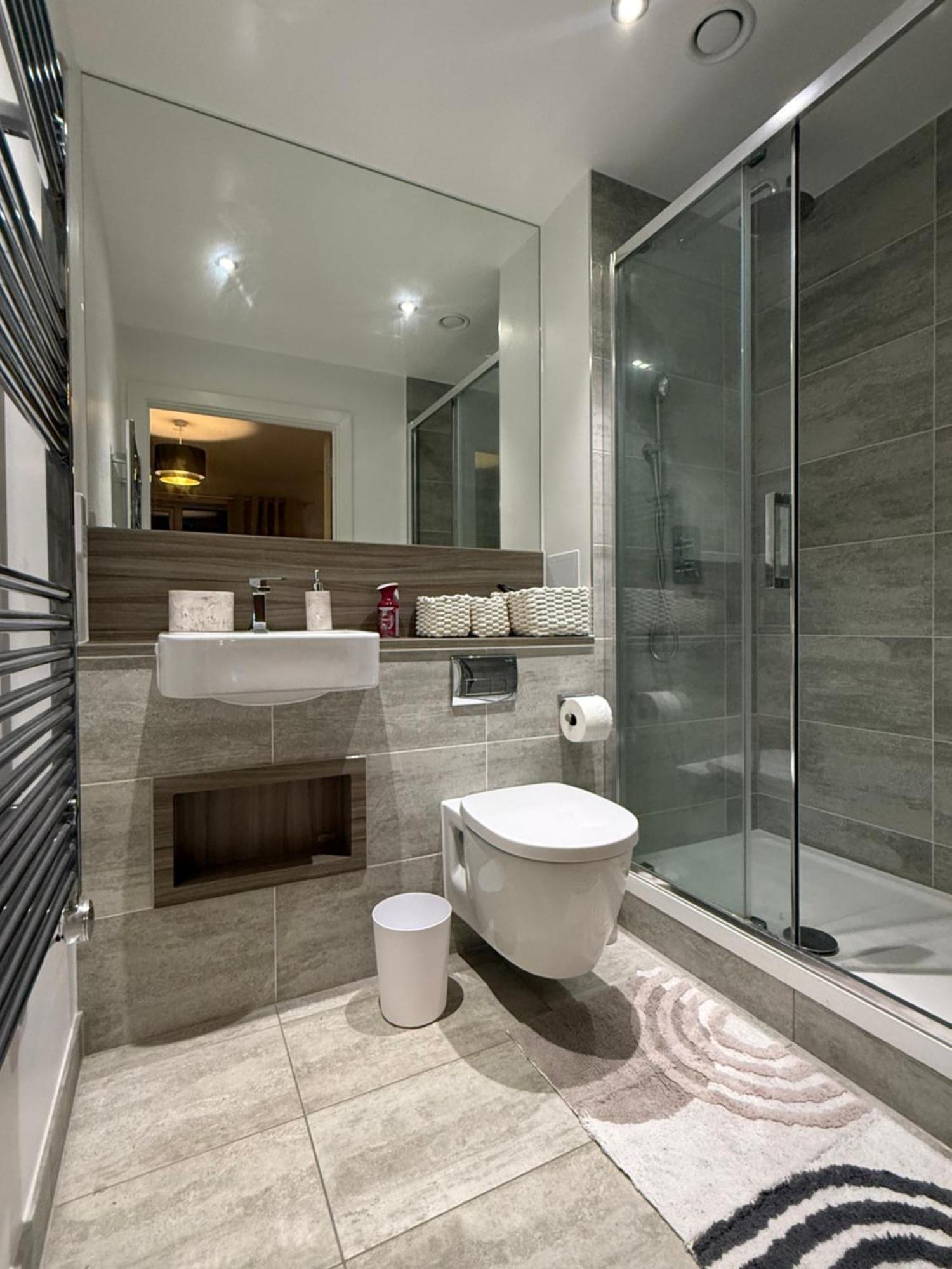 Apartamento Stunning 2 Bed In Royal Wharf Next To Excel & Airport Londres